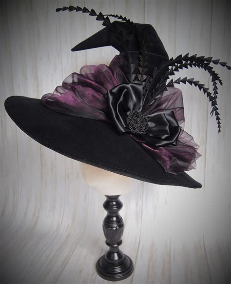 How to Choose the Perfect Plum Witch Hat for Your Witchy Style